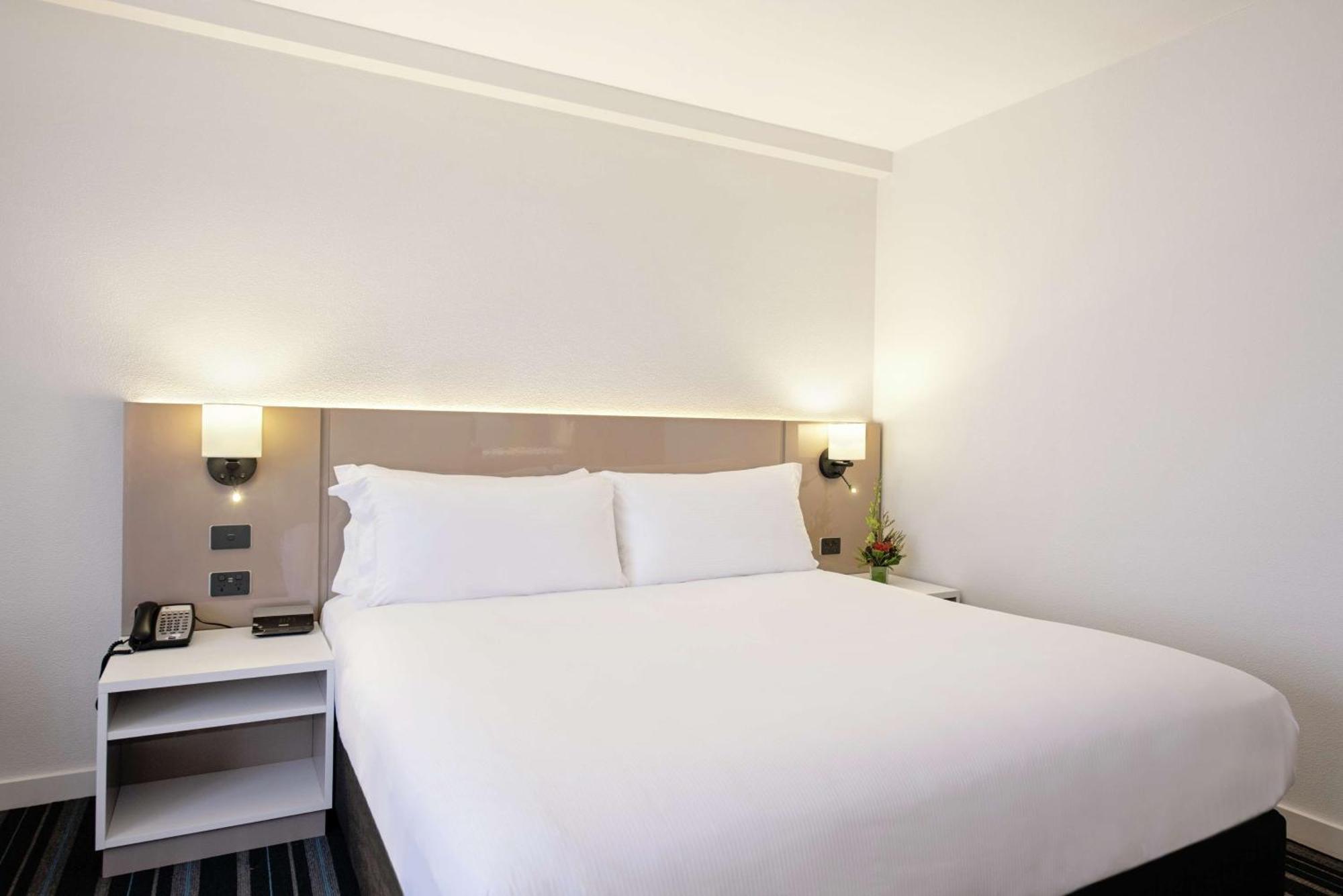 Doubletree By Hilton Esplanade Darwin Exterior foto